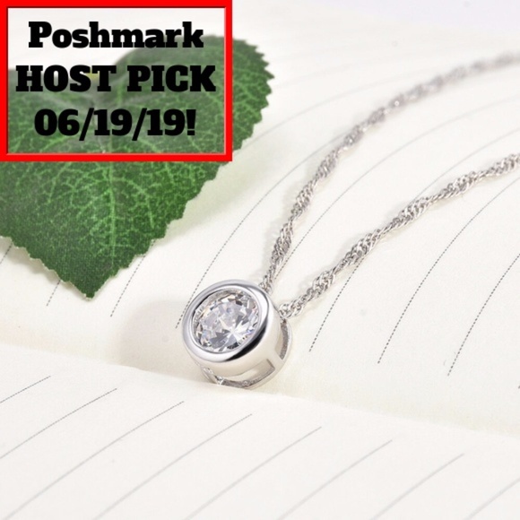Jewelry - Round Crystal Rhinestone Necklace Silver Pendant